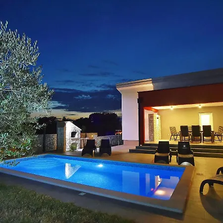 Holiday Home Krnica 37.1 *