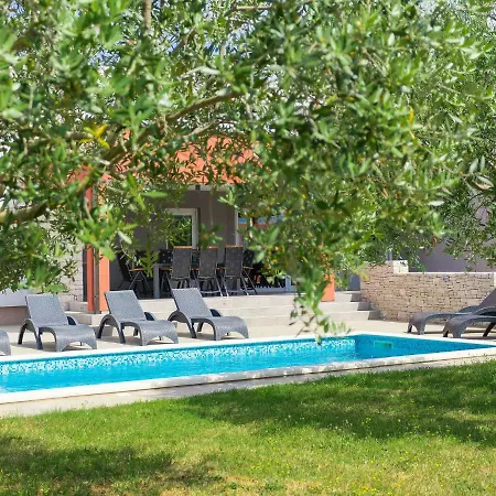 Holiday Home Krnica 37.1 *