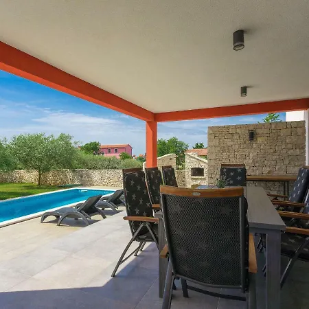 Holiday Home Krnica 37.1 * Krnica