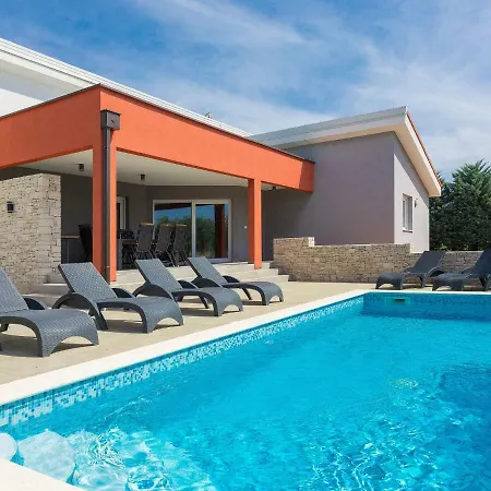 Holiday Home Krnica 37.1 Villa *